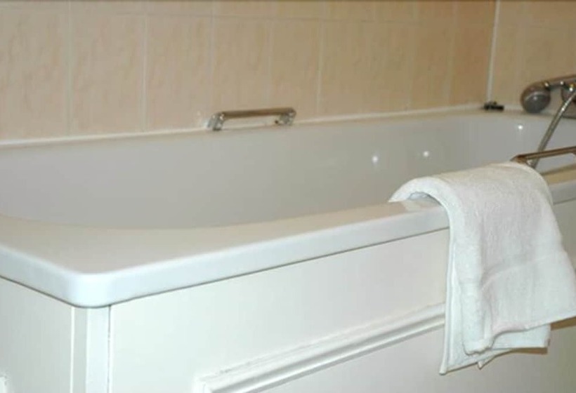 스탠다드 룸, Preston Park