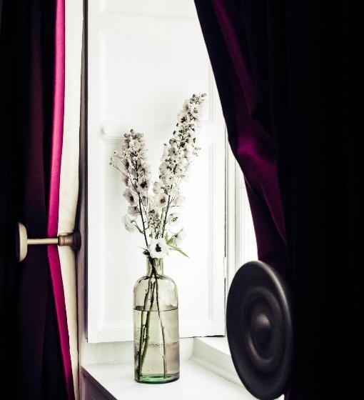 غرفة قياسية, The Ollerod