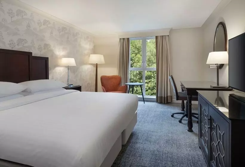 اتاق لوکس, Delta Hotels By Marriott Worsley Park Country Club