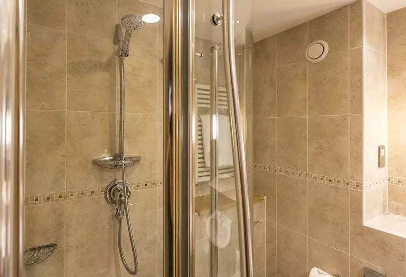 Habitació Superior, Hellidon Lakes