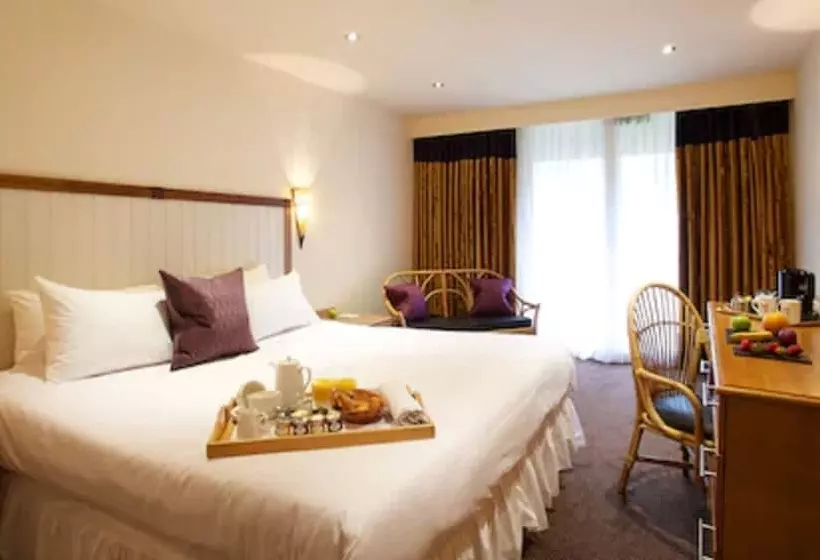 スタンダードルーム, Marwell Hotel   A Bespoke