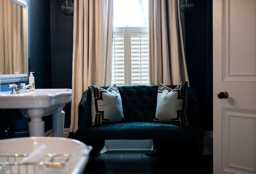 スタンダードルーム, No38 The Park