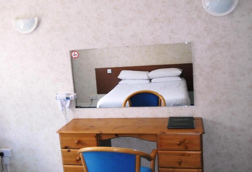 スタンダードルーム, The Oakland