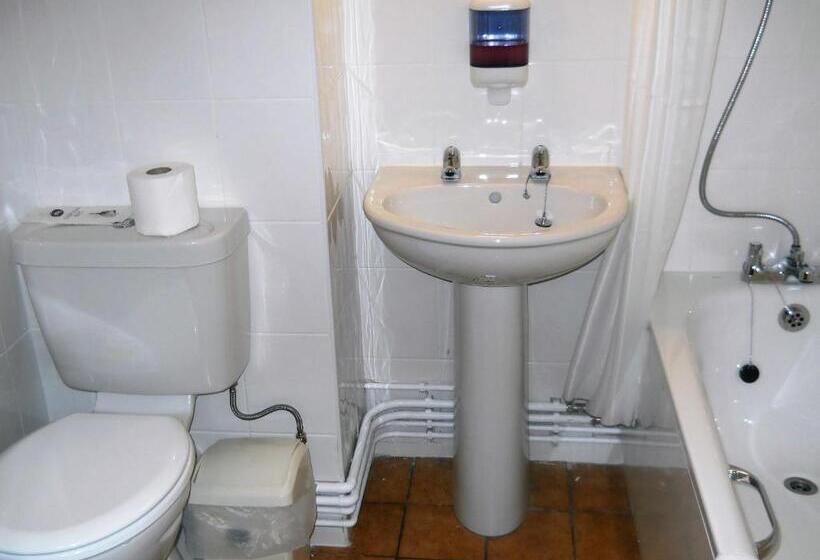 ファミリールーム, The Oakland