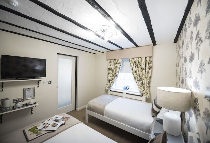 スタンダードルーム, The Pied Bull