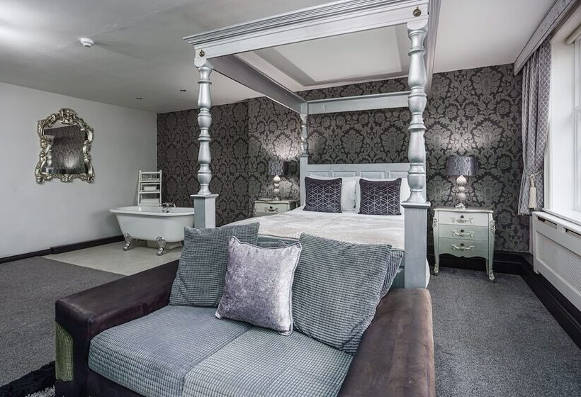 スタンダードルーム, The Pied Bull