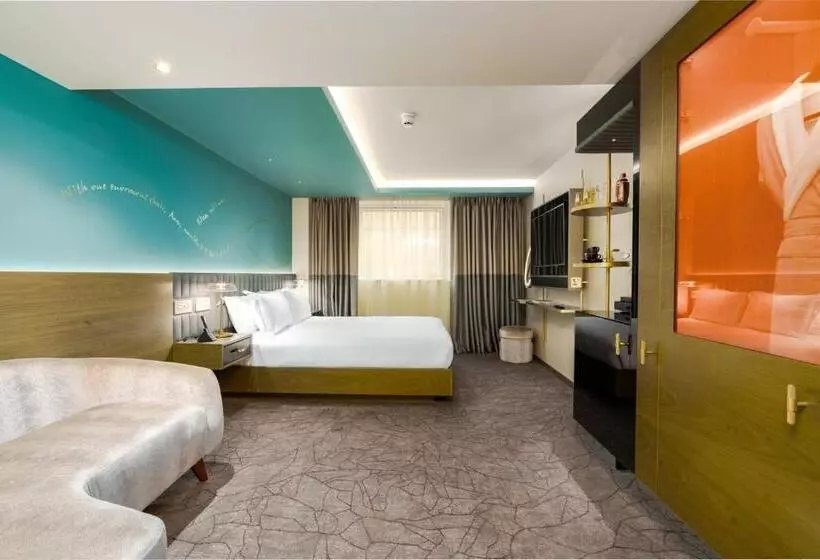 اتاق لوکس, Middle Eight Covent Garden Preferred Hotels And Resorts