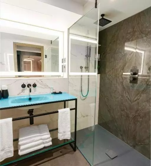 اتاق اجرایی, Middle Eight Covent Garden Preferred Hotels And Resorts