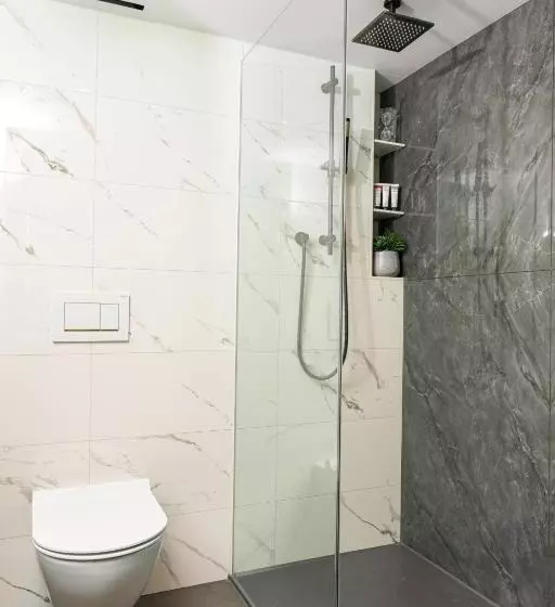 اتاق استاندارد, Middle Eight Covent Garden Preferred Hotels And Resorts