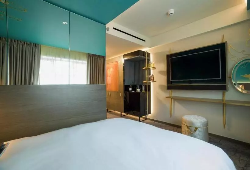 اتاق استاندارد, Middle Eight Covent Garden Preferred Hotels And Resorts