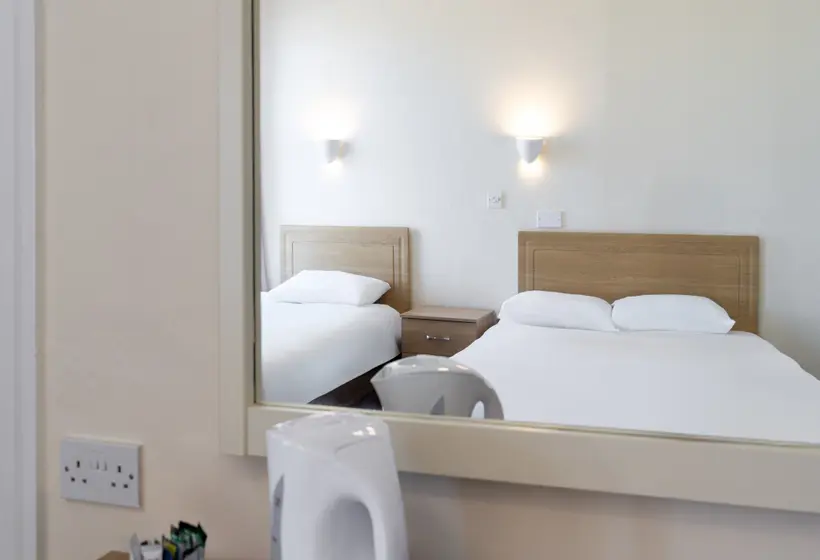 Perhehuone Merinäkymä, Norbreck Castle Hotel Blackpool
