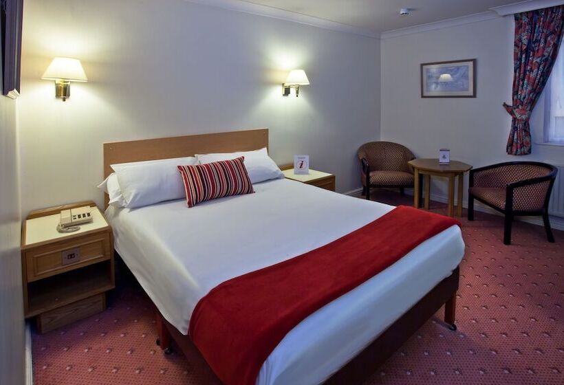 Номер Стандарт, Britannia Hotel Wigan