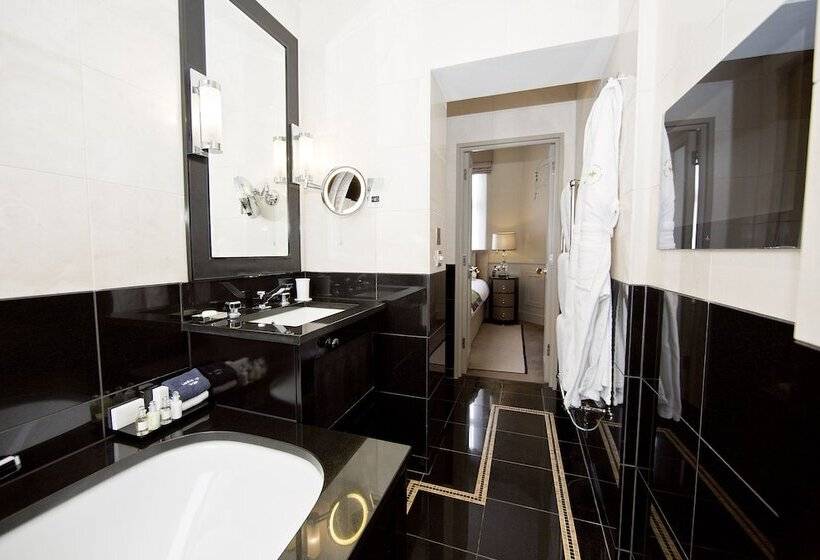 주니어 스위트, Althoff St James S Hotel & Club London