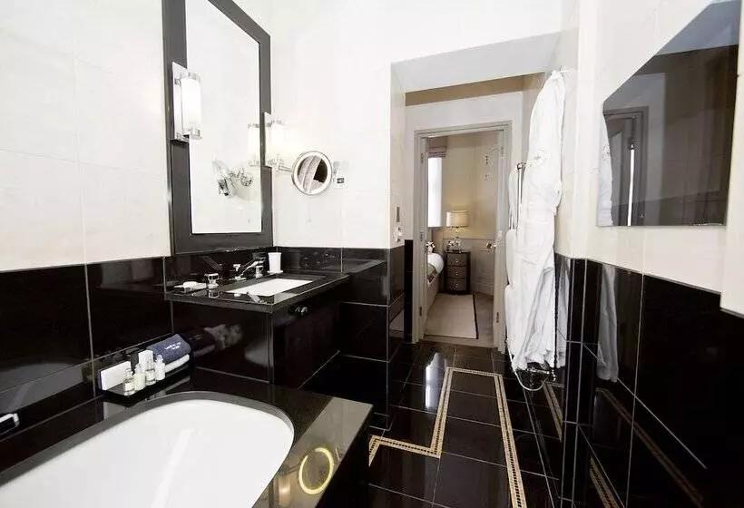 ジュニアスイート, Althoff St James S Hotel & Club London