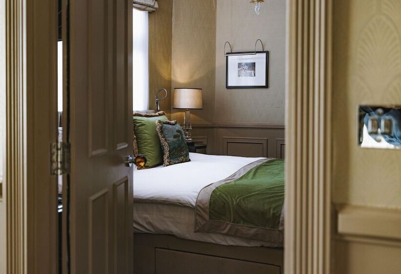 小型套房, Althoff St James S Hotel & Club London