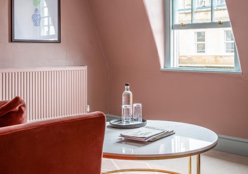 Классический Номер, The Queensberry