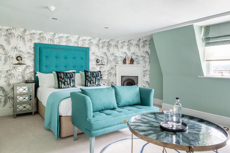 Классический Номер, The Queensberry