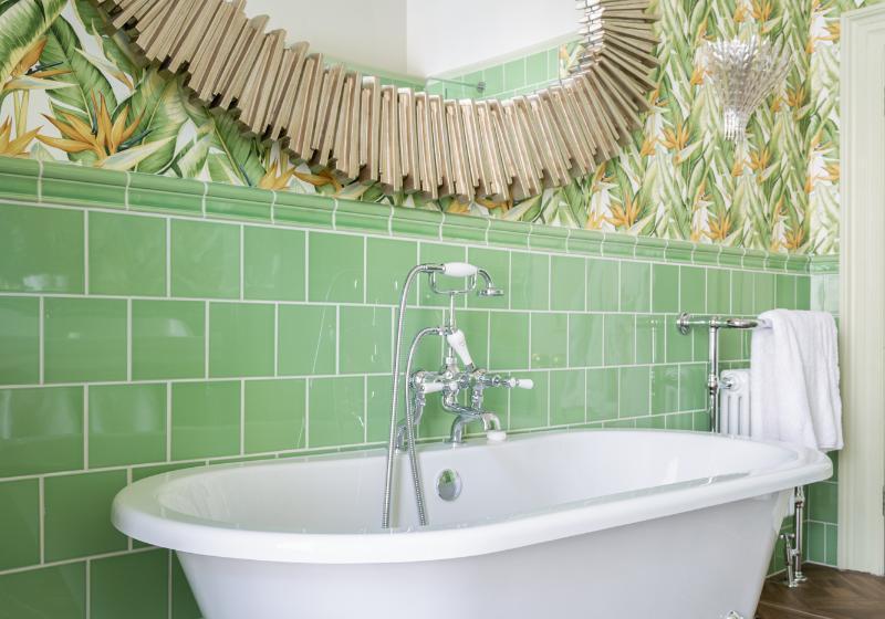 Номер Deluxe, The Queensberry