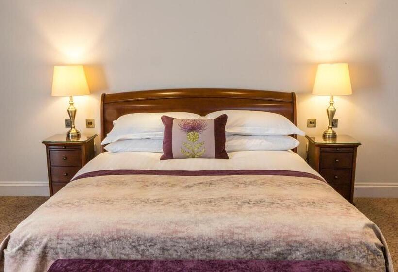 スーペリアースイート, Swan S Nest