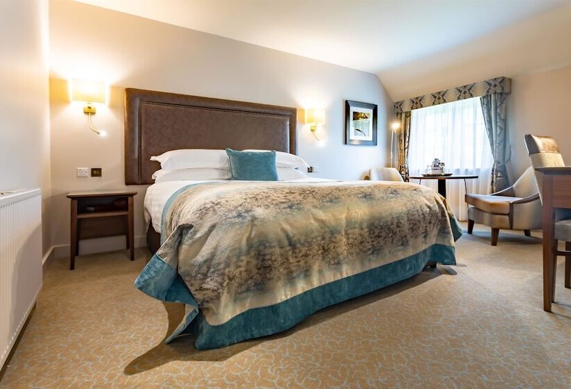 クラブルーム, Swan S Nest