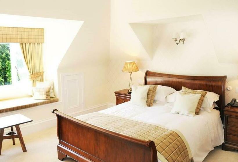 غرفة كلاسيكية, Tor Na Coille