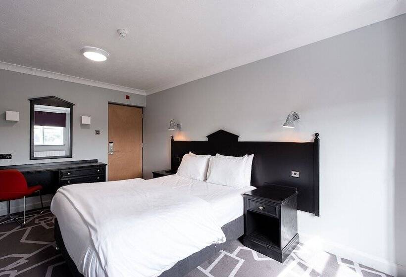 غرفة قياسية, Village Hotel Liverpool