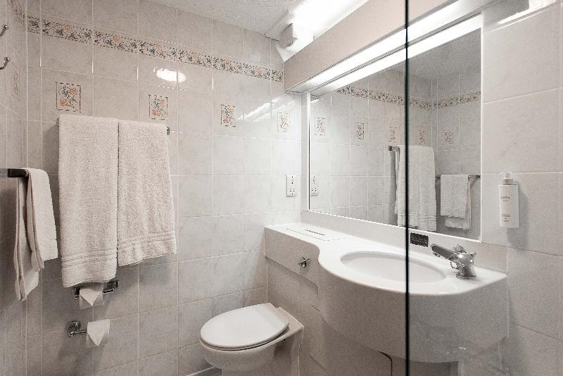 Номер Стандарт, Village Hotel Liverpool