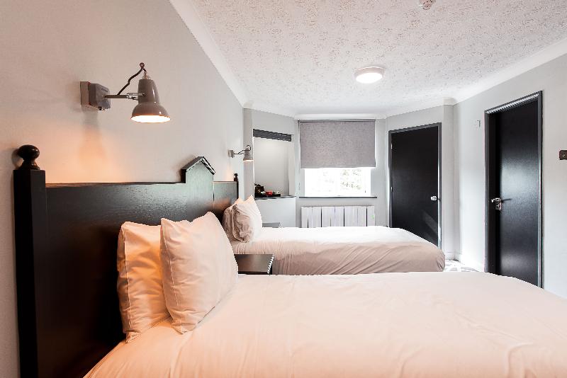 غرفة قياسية, Village Hotel Liverpool