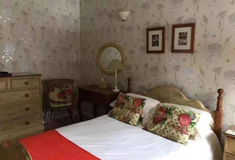 スタンダードルーム, West Lodge