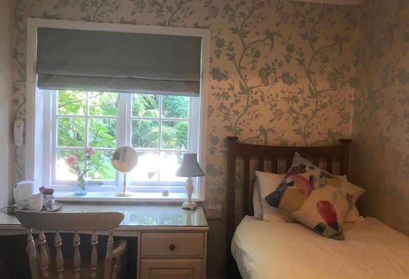 スタンダードシングルルーム, West Lodge