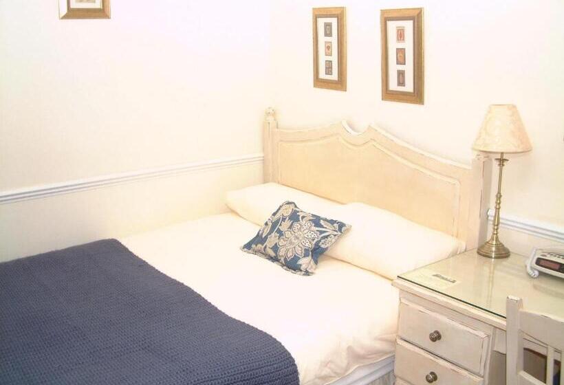 スタンダードシングルルーム, West Lodge