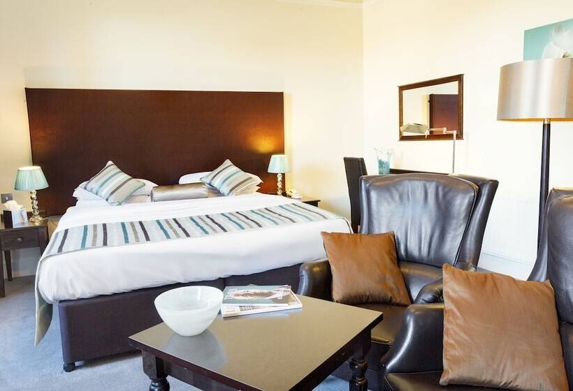 اتاق اجرایی, White Swan