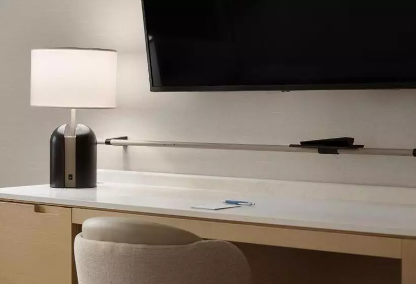 キングサイズベッドのスタンダードルーム, Delta Hotels By Marriott Vancouver Delta