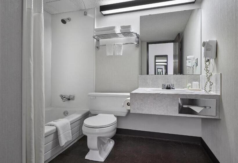 غرفة قياسية, The Crestwood