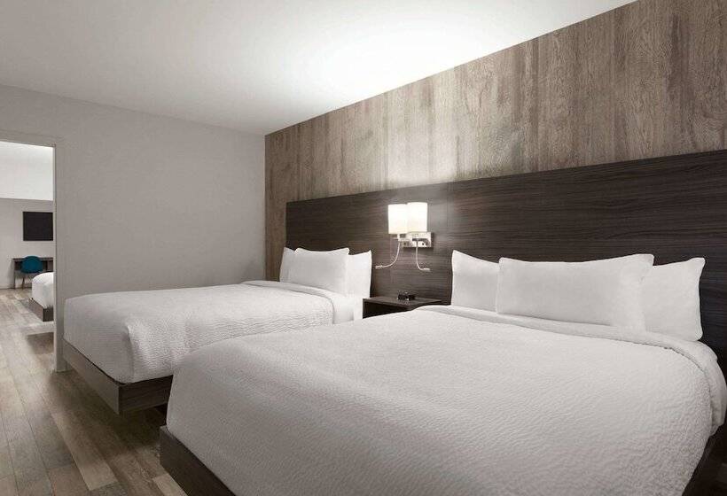 Номер Стандарт, Days Inn By Wyndham Saint John