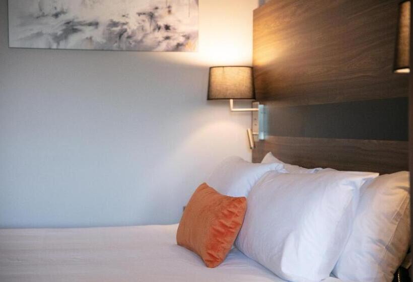 스위트, Estrimont