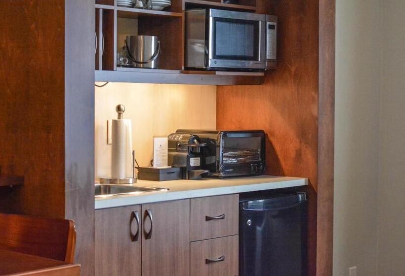 스탠다드 룸 킹사이즈 침대, Estrimont