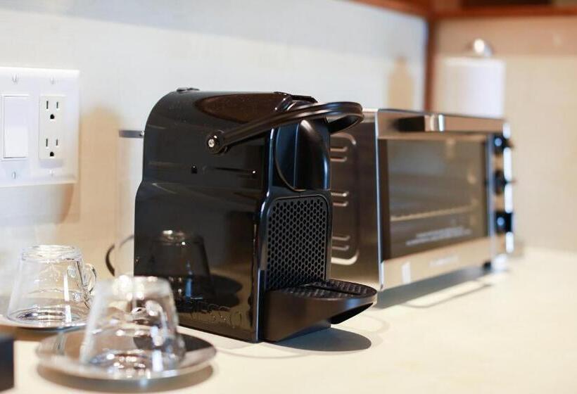 스탠다드 룸 킹사이즈 침대, Estrimont