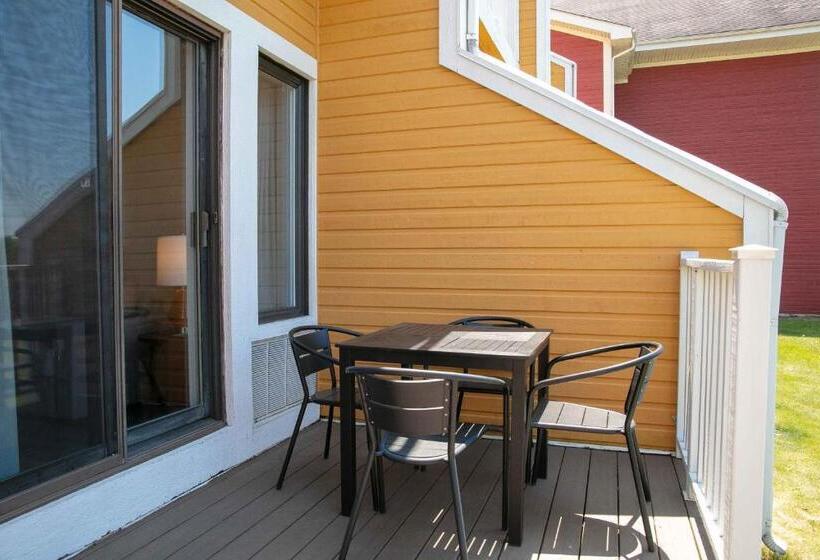 스탠다드 룸 킹사이즈 침대, Estrimont