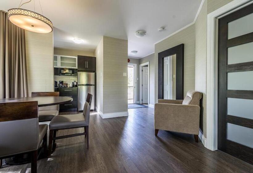 带大床的标准工作室, Ramada By Wyndham Ottawa On The Rideau