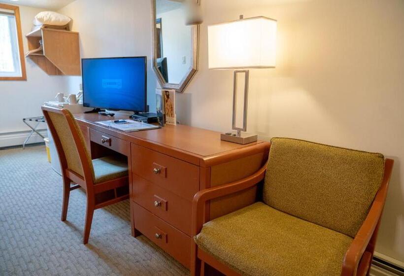 스탠다드 룸, Rocky Mountain Ski Lodge