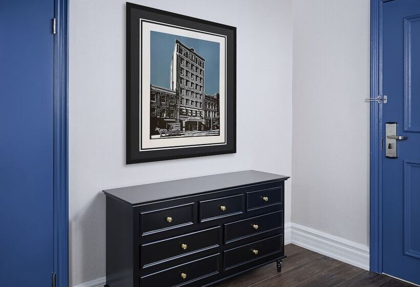 デラックスルーム, Victoria