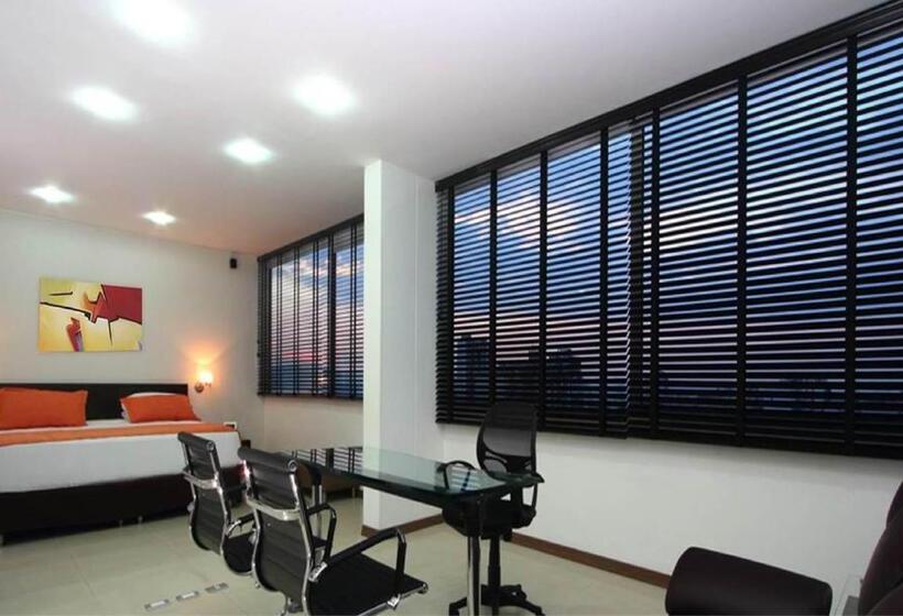 جناح جونيور, Chicamocha