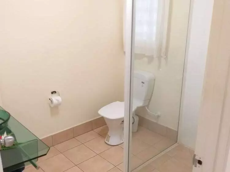 استودیوی استاندارد, Club Raro Resort  Adults Only