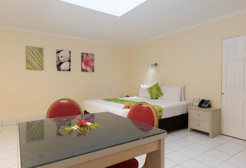 استودیوی استاندارد, Club Raro Resort Adults Only