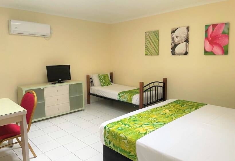 استودیوی استاندارد, Club Raro Resort Adults Only