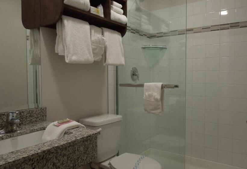 جناح, Walking Eagle Inn & Lodge