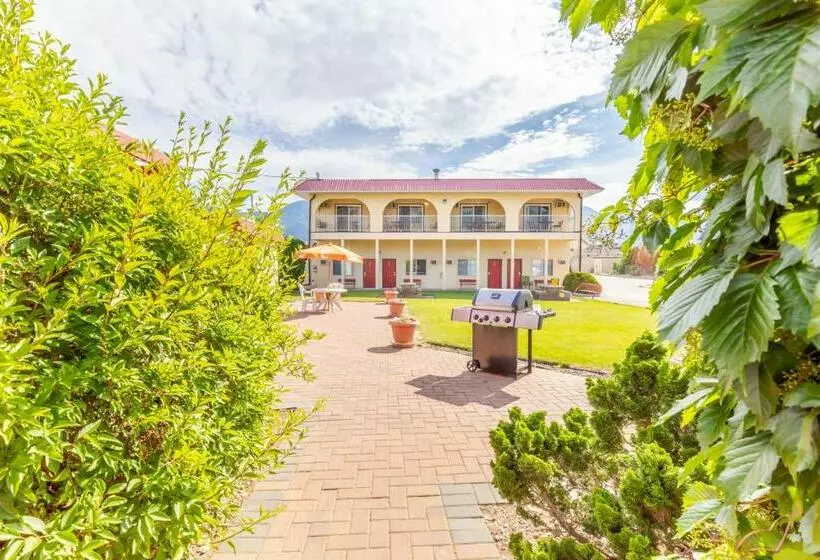 スタンダードルーム, Westridge Motor Inn