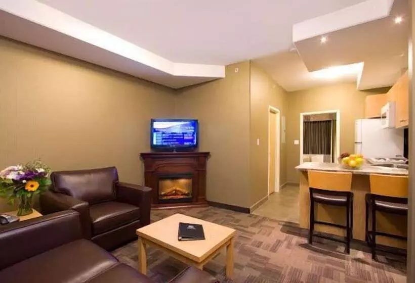 エクゼクティブスイート, Woodlands Inn & Suites