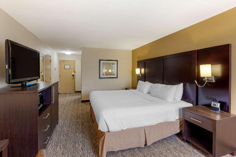 キングサイズベッドのデラックススイート, Super 8 By Wyndham Drayton Valley